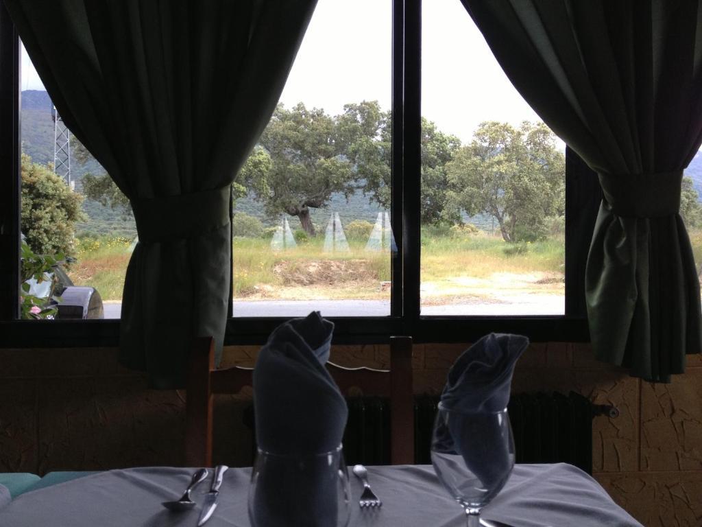 Hotel Restaurante Харилья Экстерьер фото